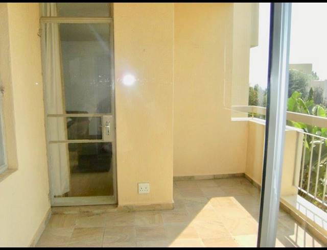 1 BEDROOM PROPERTY TO RENT IN SANDHURST